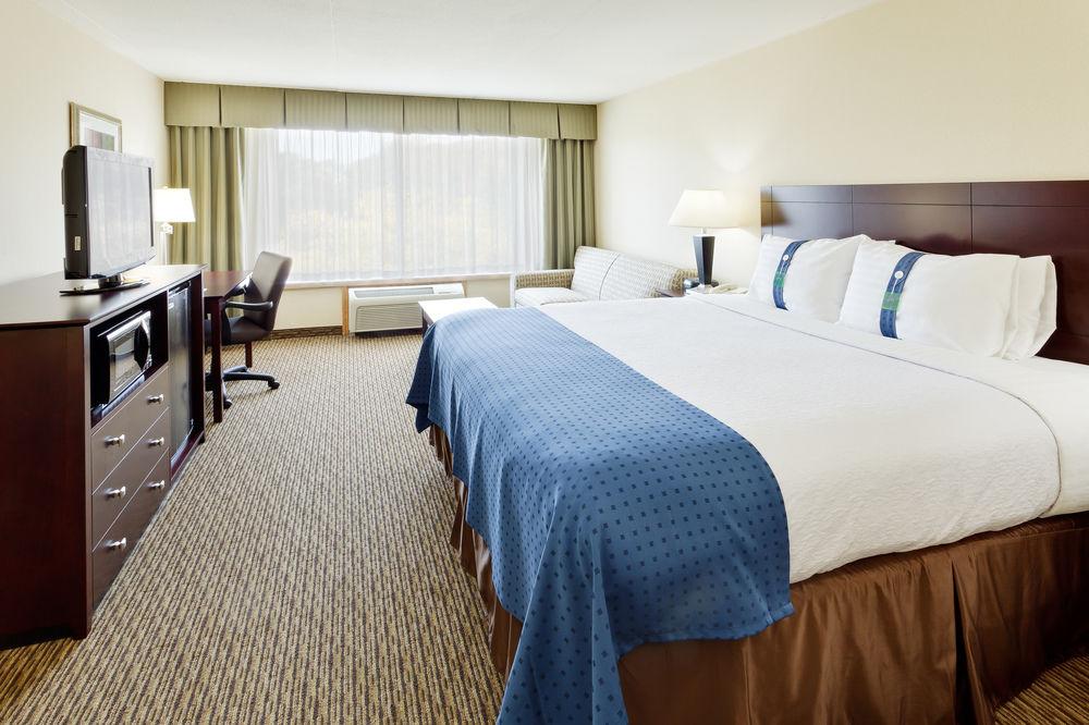Fairfield Inn & Suites Springfield Enfield Exteriér fotografie