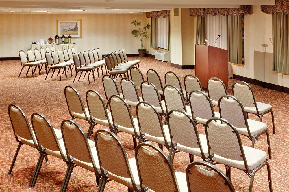 Fairfield Inn & Suites Springfield Enfield Exteriér fotografie